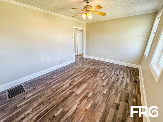 Building Photo - 1716 Tommys Rd