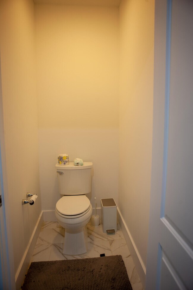 Building Photo - 5967 SW 58th Terrace