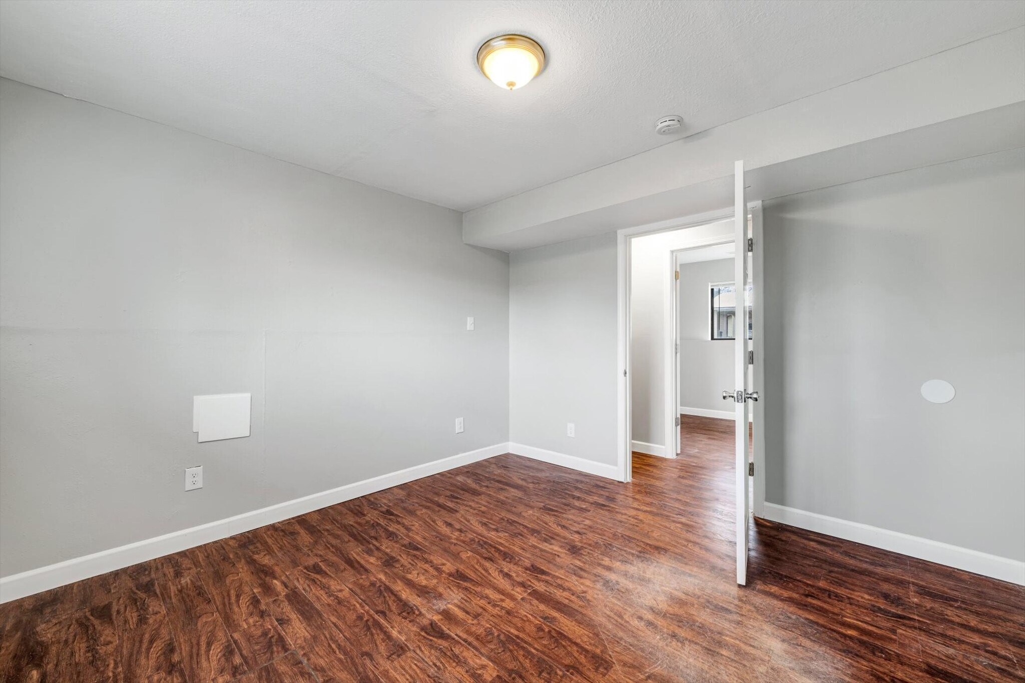 Building Photo - 11 Carriage Lane