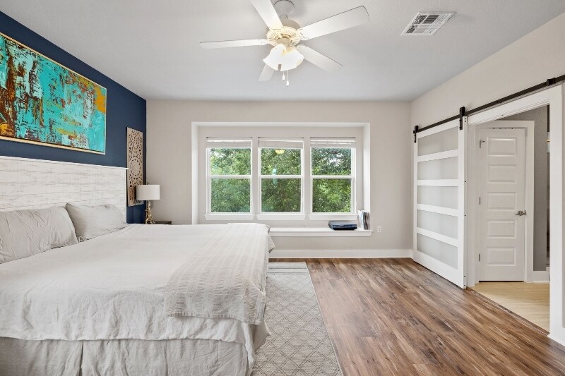 Building Photo - 2409 Spanish Camp Cove