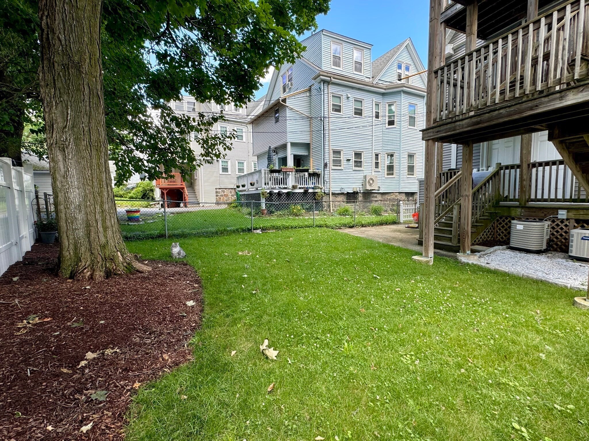Building Photo - 26 Bradfield Ave