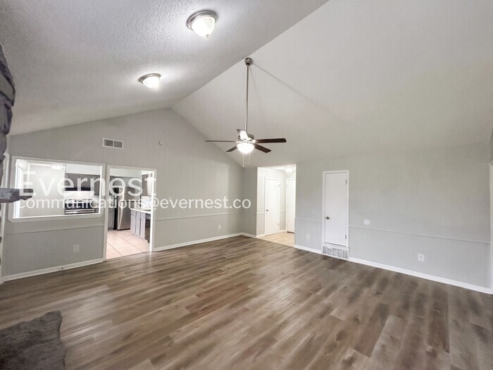 Building Photo - 3352 Brownbark Dr