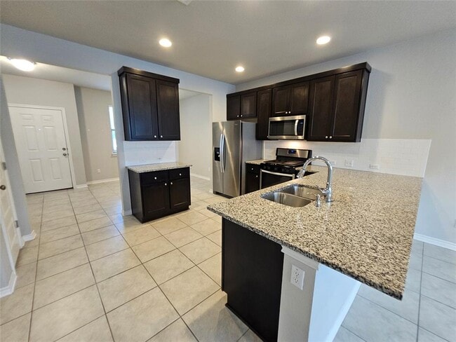 Building Photo - 1721 Artesian Spgs Xing