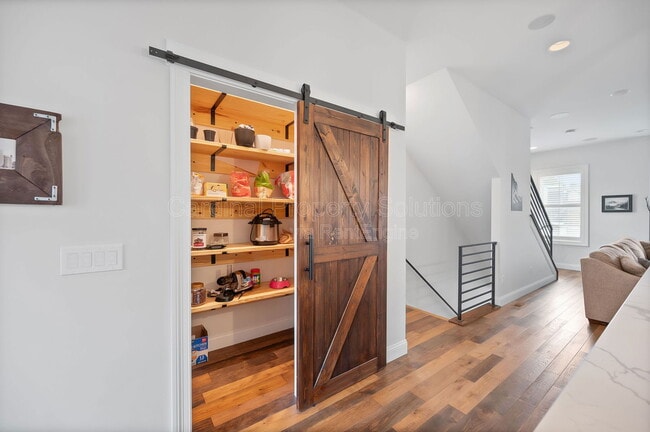Building Photo - 1607 Merrimac St