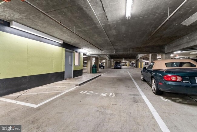 Building Photo - 440 L St NW