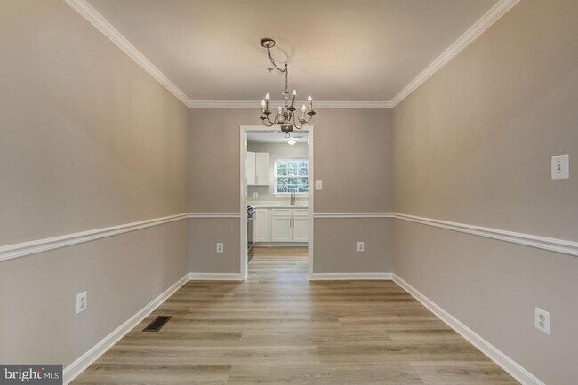 Building Photo - 4719 Springmaid Ln