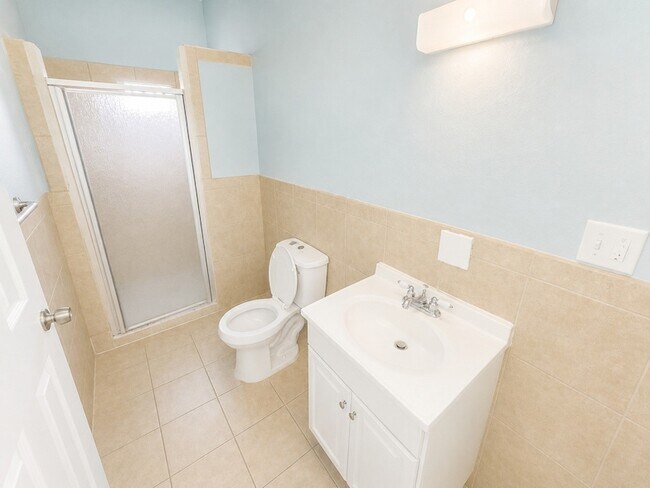 Building Photo - 5403 Ave Q 1/2