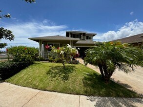 Building Photo - 213 Kilioopu Street
