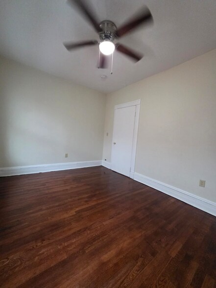 Building Photo - 25-25 Whitmore St