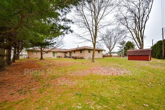 Building Photo - 1932 Otterbin St