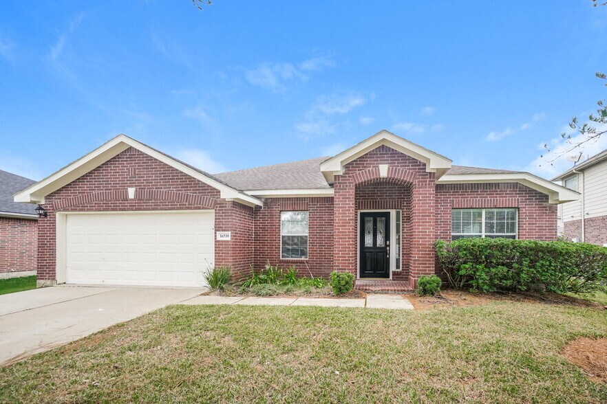 Primary Photo - 16510 Timberidge Ct