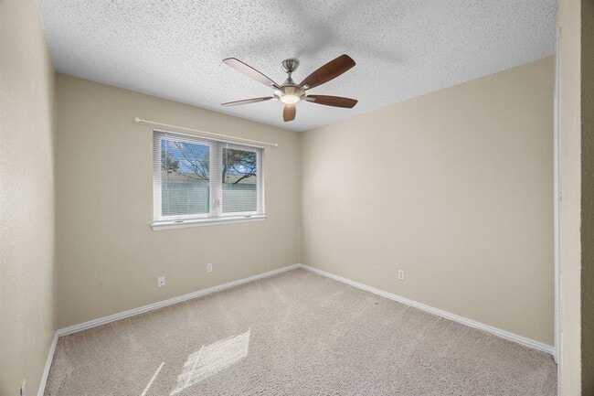 Building Photo - 6509 Krollton Dr