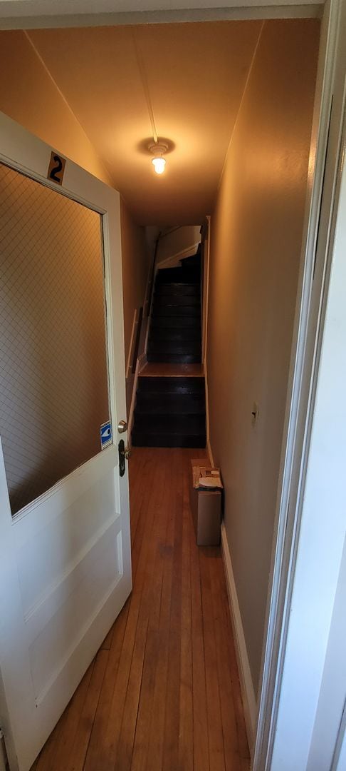 Building Photo - 2107-2107 E 5th St