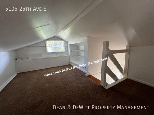 Building Photo - 5105 25th Ave S