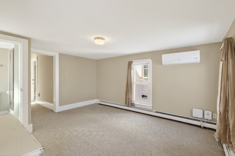 Building Photo - 2633 Colfax Ave South