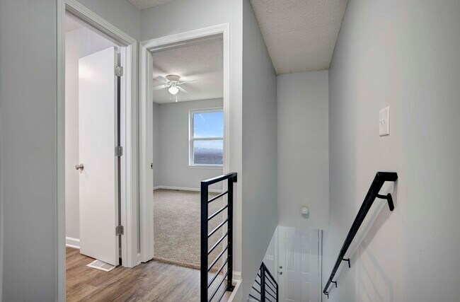 Building Photo - 1108 Pembroke Oak Grove Rd