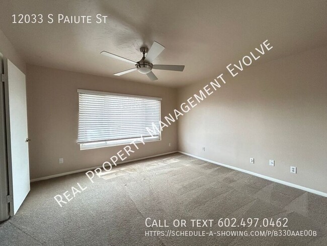 Building Photo - 12033 S Paiute St