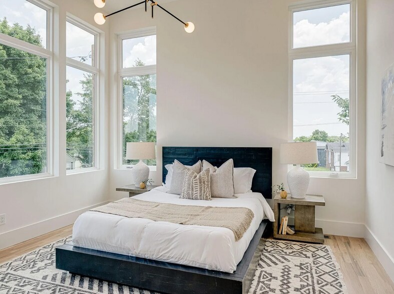 2nd Floor Master Bedroom - 613 Southgate Ave
