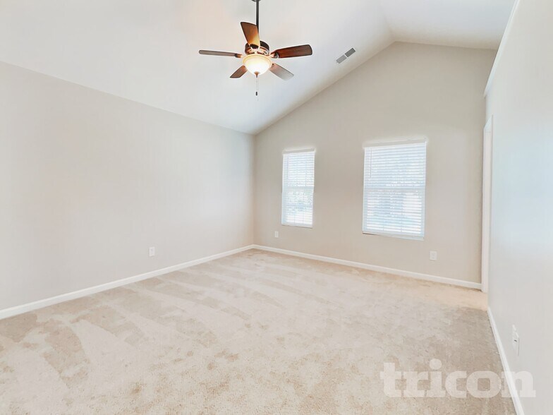 Building Photo - 3620 Ernie Dr