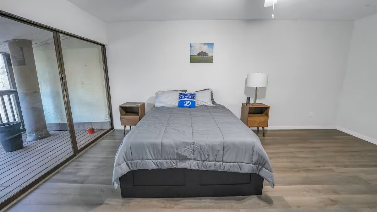 Building Photo - 6040 River Trace Rd