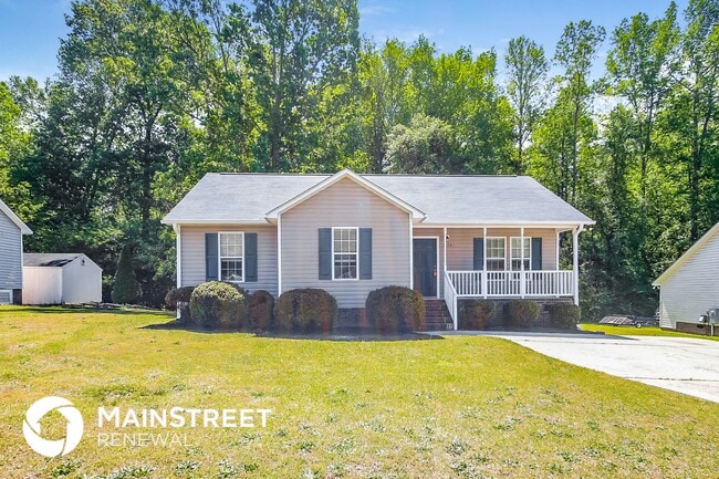 Building Photo - 1433 Smokey Mountain Dr