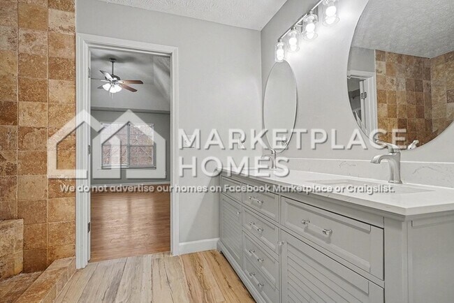 Building Photo - 289 Highlander Way