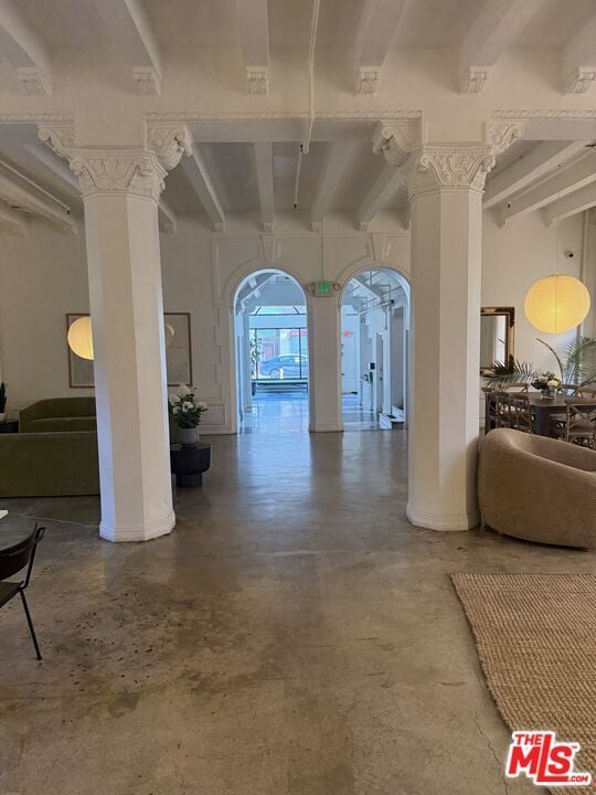 Building Photo - 5217 Hollywood Blvd