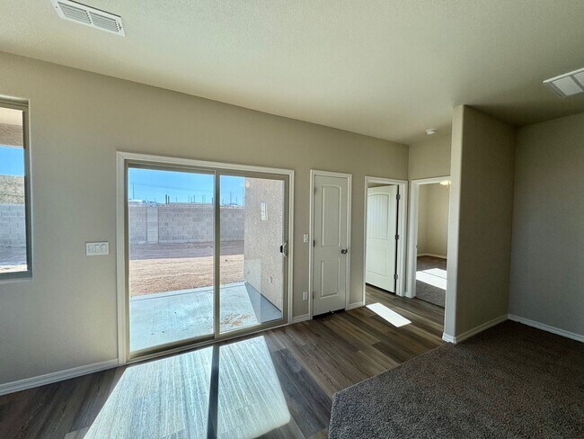 Building Photo - Come Check Out this Beautiful 2025 New Build!!!! *MOVE IN SPECIAL, $500 OFF OF THE FIRST MONTH RENT*
