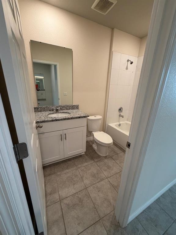 Building Photo - 3732 Shoveler Ave