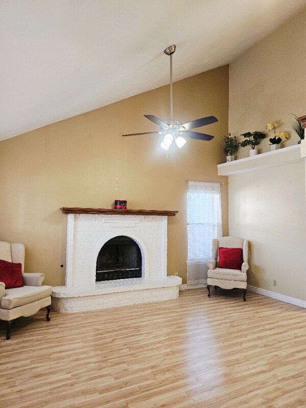 Building Photo - 11148 Loma Escondida Dr