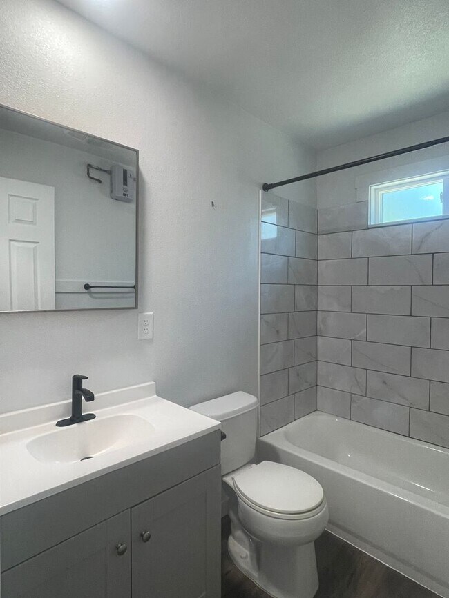 Building Photo - 2966 Lanning Ave