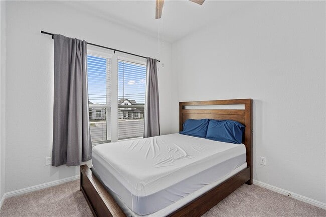 Building Photo - 5416 Lady Ct