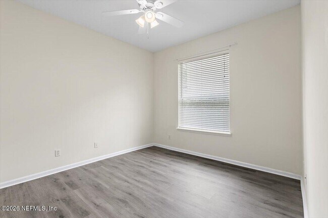 Building Photo - 8884 Hampton Landing Dr E