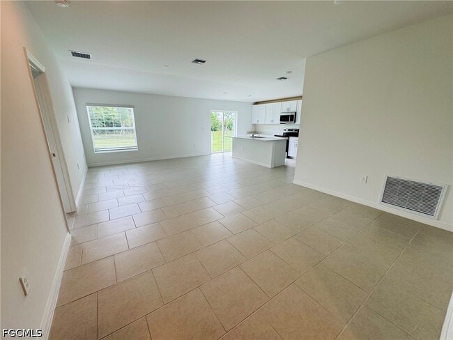 Building Photo - 17313 Cantu Ct