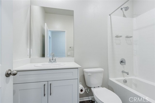 Building Photo - 36469 Shine Dr