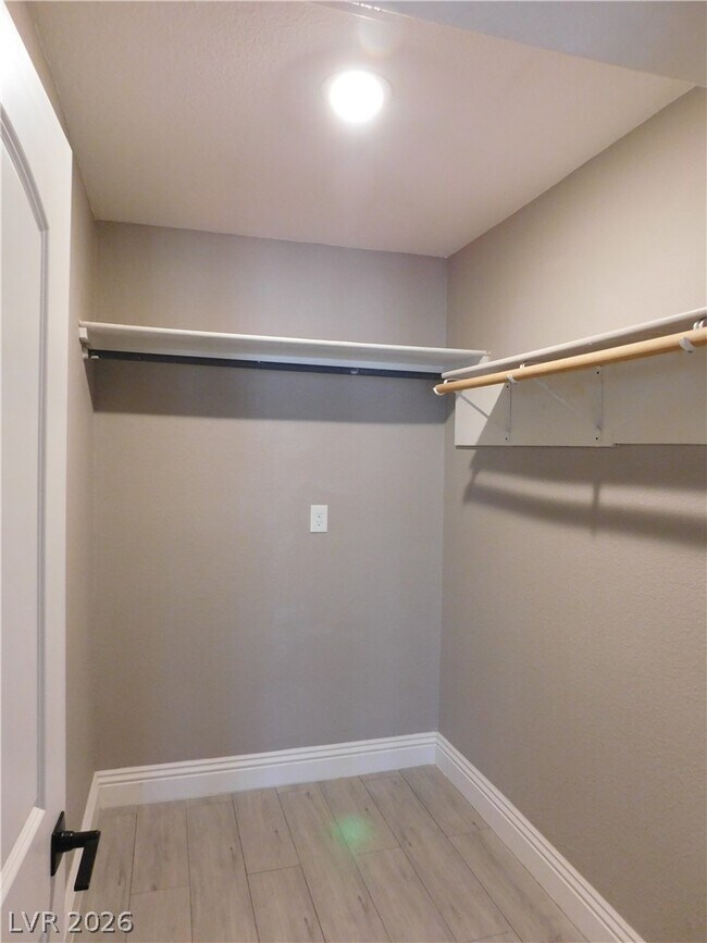 Building Photo - 3335 Beam Dr