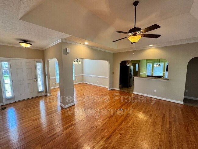 Building Photo - 3537 Maccumber Ct