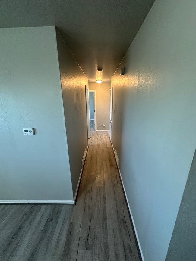 Building Photo - Beautiful 3 Bedroom Home for Rent on Chimayo