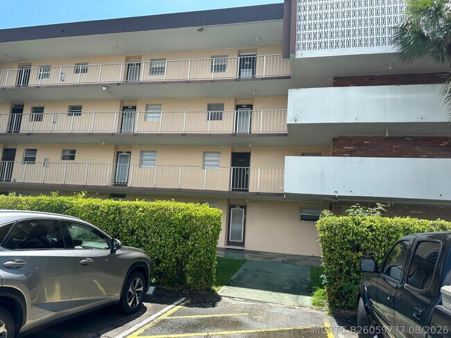 Building Photo - 2900 NW 47th Terrace