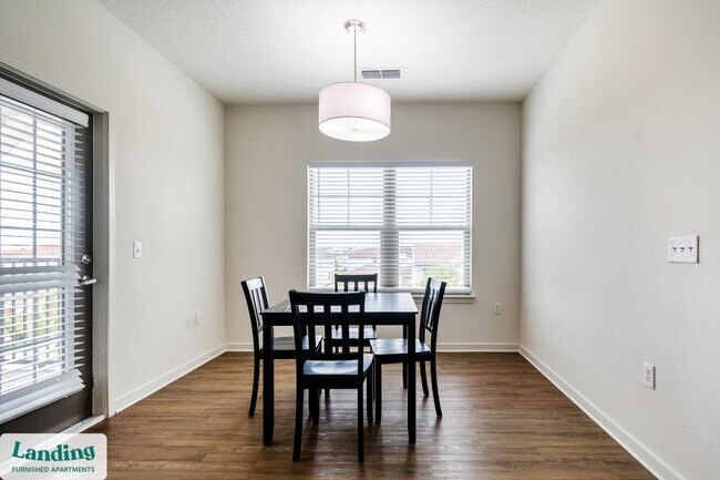 Building Photo - 2439 Casona Ln