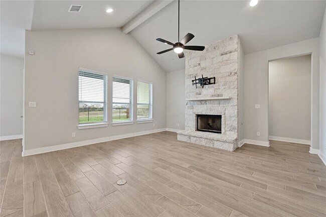 Building Photo - 428 Texon Dr