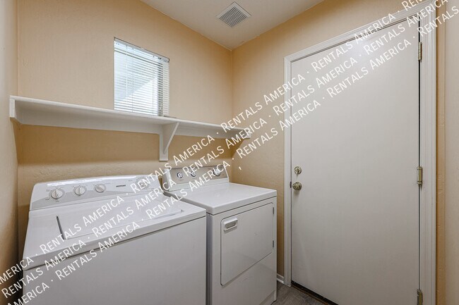 Building Photo - Exceptional Home in Laveen Sierra Bella Co...