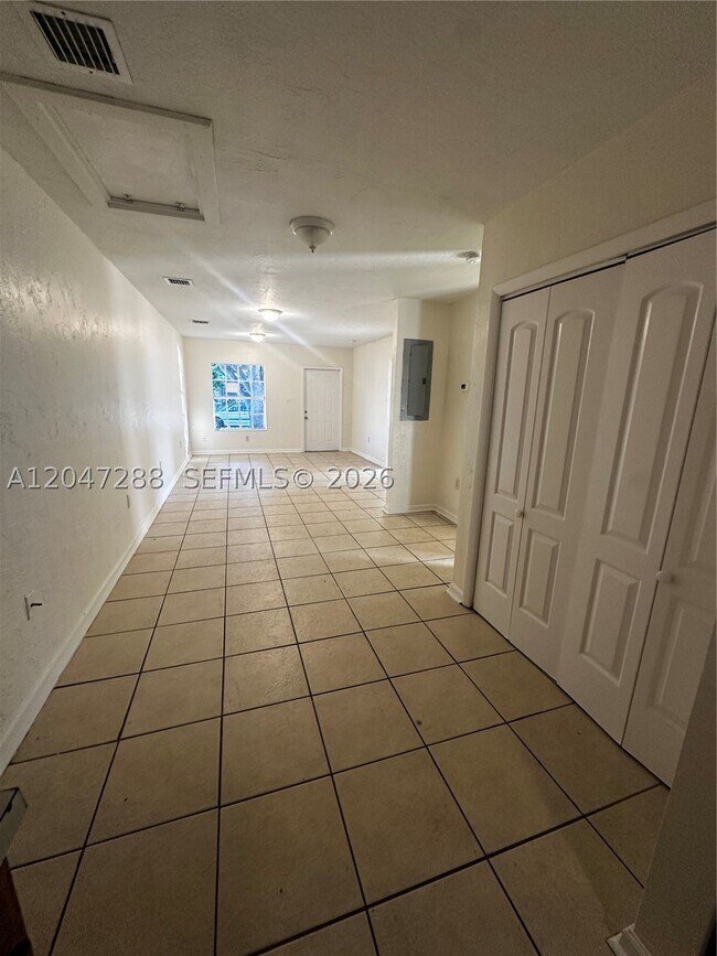 Building Photo - 10623 SW 170th St