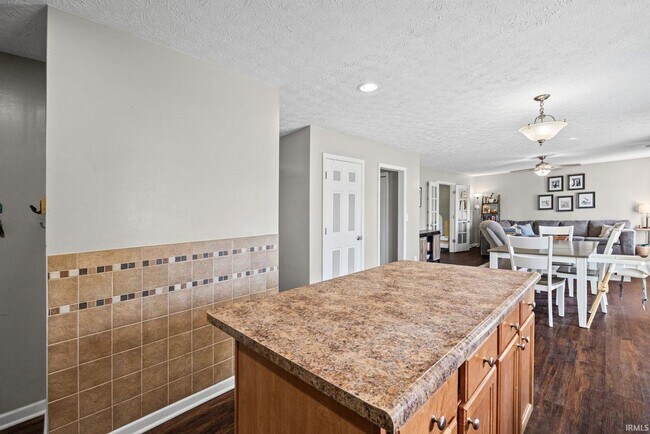 Building Photo - Beautiful South Lafayette Home Near Sterling Heights Park