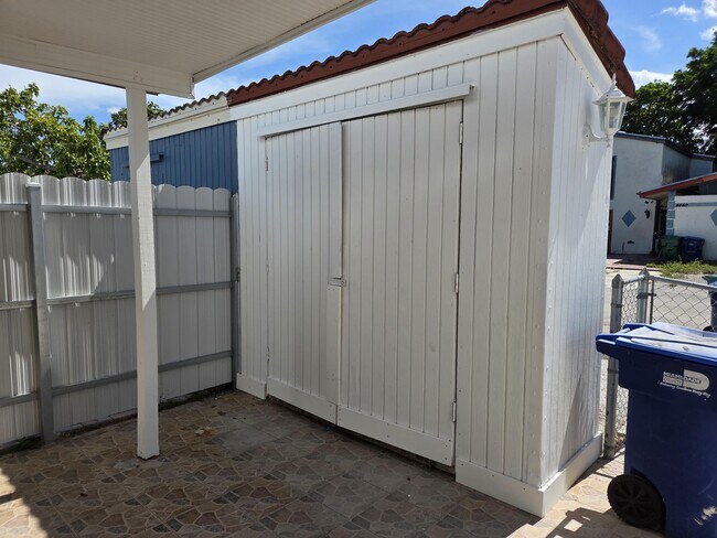 Building Photo - 4432 NW 185th St