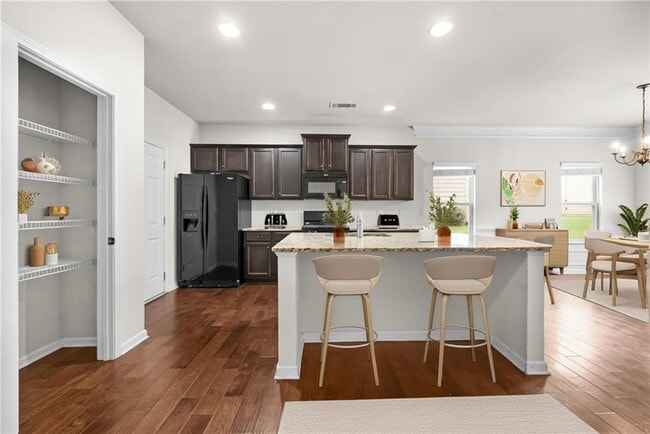 Building Photo - 2708 Morgan Glen Rd NE