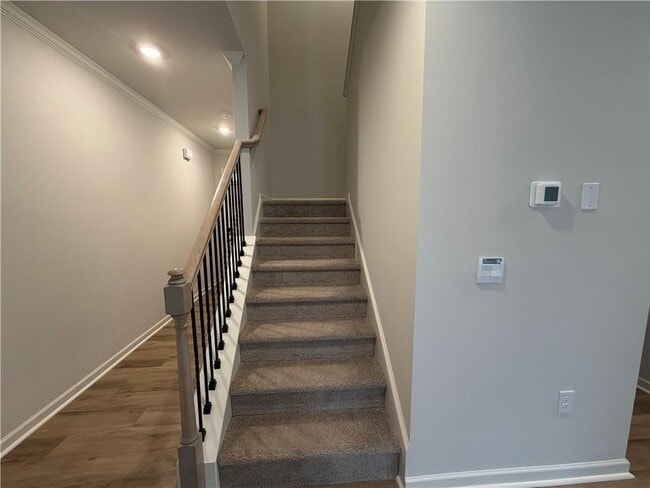 Building Photo - 36 Berryville Dr