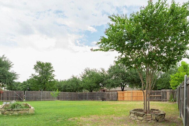 Building Photo - 113 Coreopsis Cove