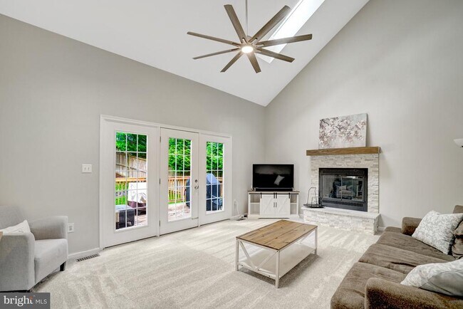Building Photo - 7729 Silver Sage Ct