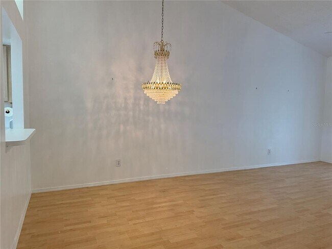 Building Photo - 13801 Timberland Dr